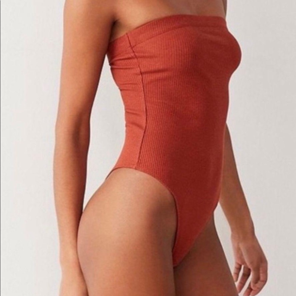 Brown Ribbed Bodysuit - XS